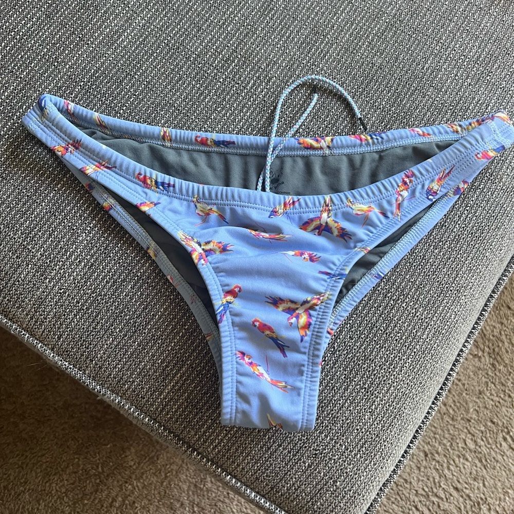 Gently used Jolyn bottoms